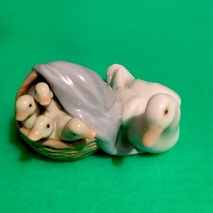 DUCKS LLADRÓ
ITEM #01004895